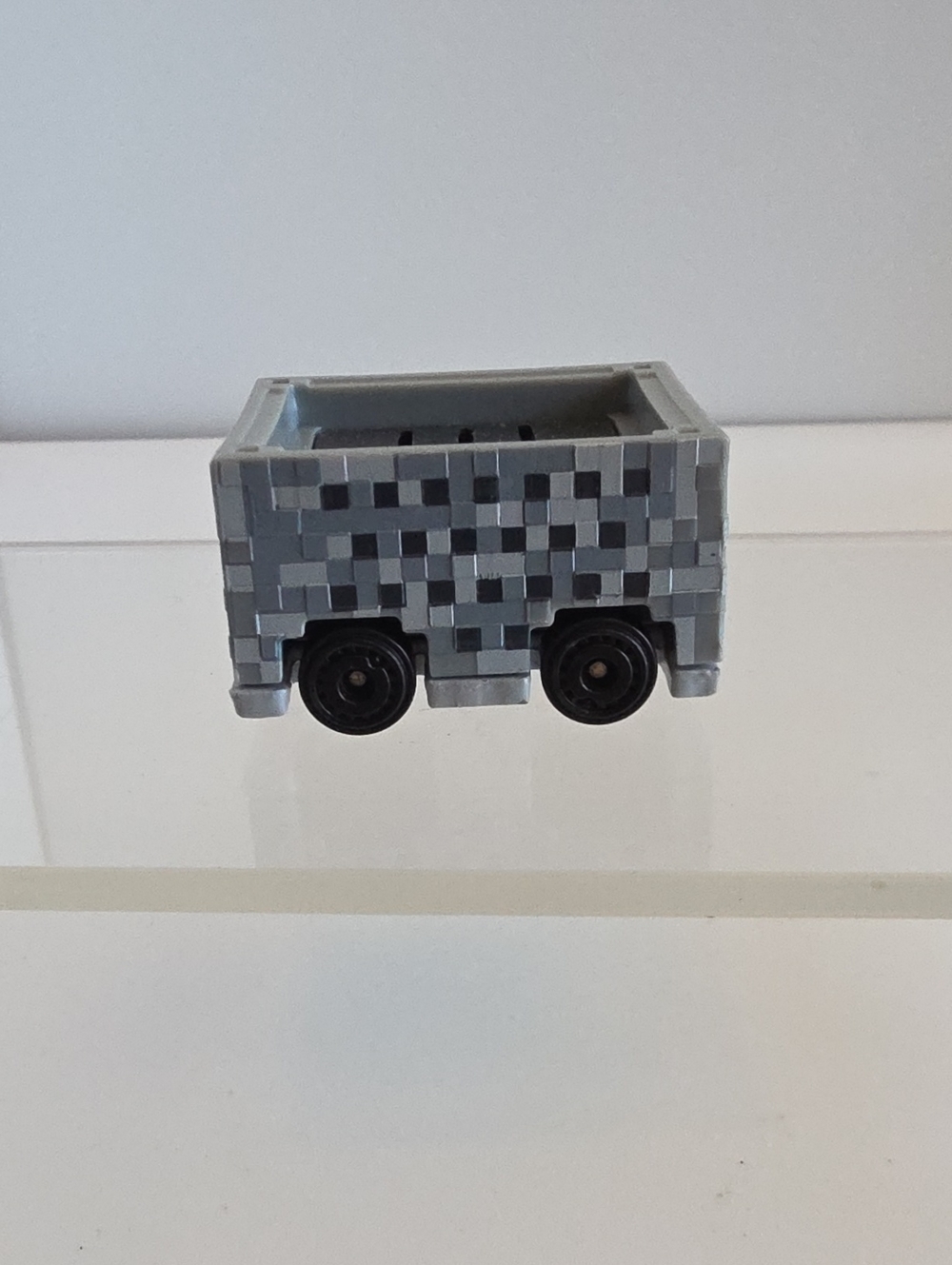 Minecraft Hot Wheels Mini-Figures Minecart Diecast Toy Vehicle
